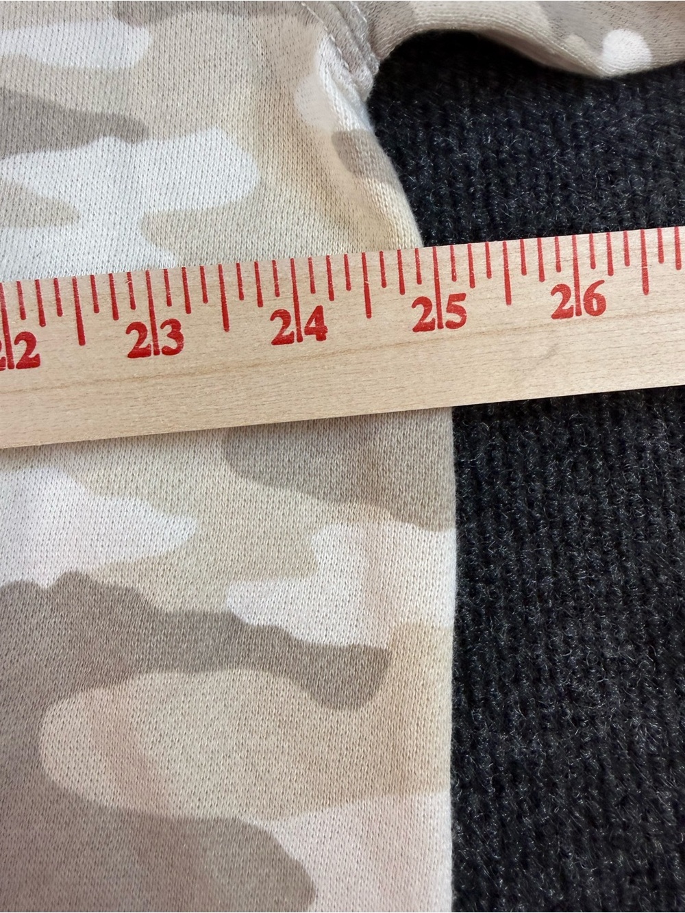Aerie Beige Camo Crewneck Sweatshirt Oversized Small - Picture 8 of 12